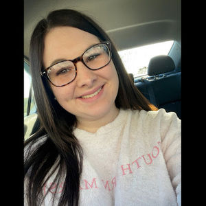 Meet your Posher, Michaela